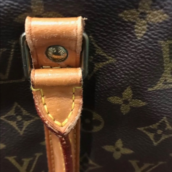 Authentic Vintage LV suitcase. SOLD - Picture 7 of 8